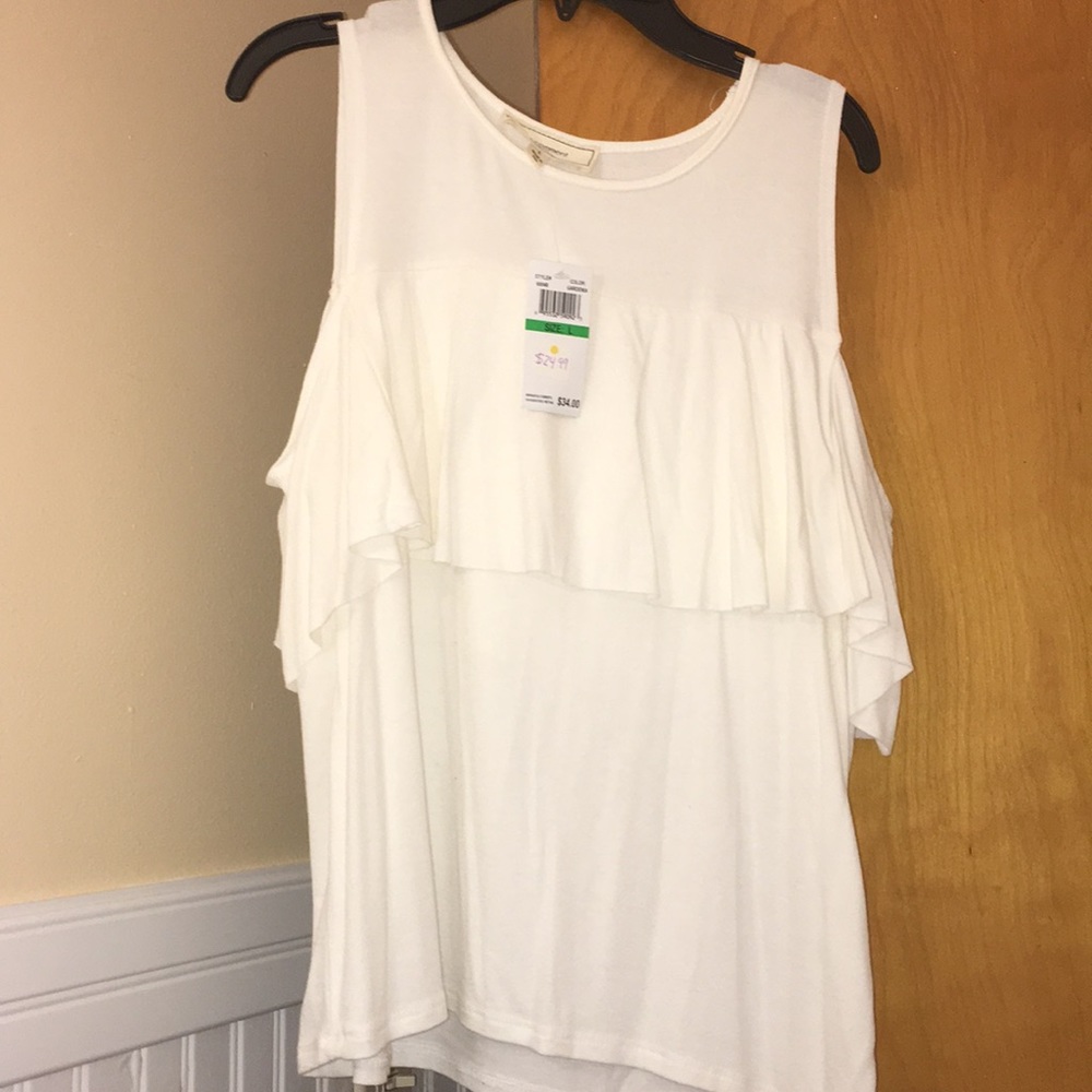 No Comment NY•LA brand white blouse